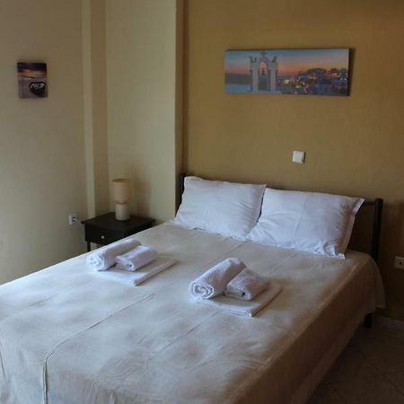 Paralia Ofriniou Gr Sunrise Apartments 3 Eksteriør billede